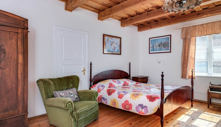 nida lithuania quadruple room jelita villa